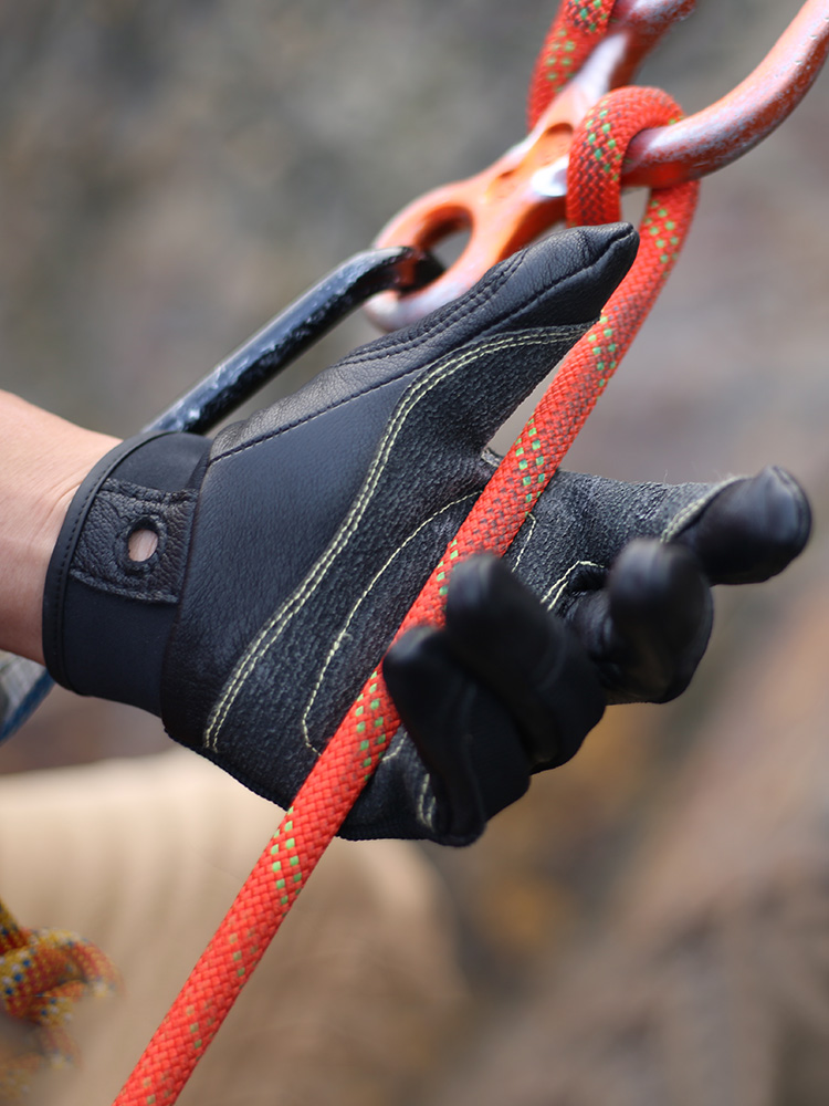 フルフィンガーダウンヒル子供用手袋、屋外レスキューチームトレ - Outdoor Sport Gloves のレビューと価格